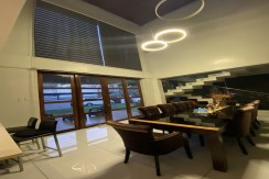 6BR House and Lot For Rent at Sun Valley, Paranaque City