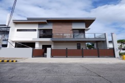 FOR SALE: Brand-New Elegant Home in Vista Grande Talisay Cebu